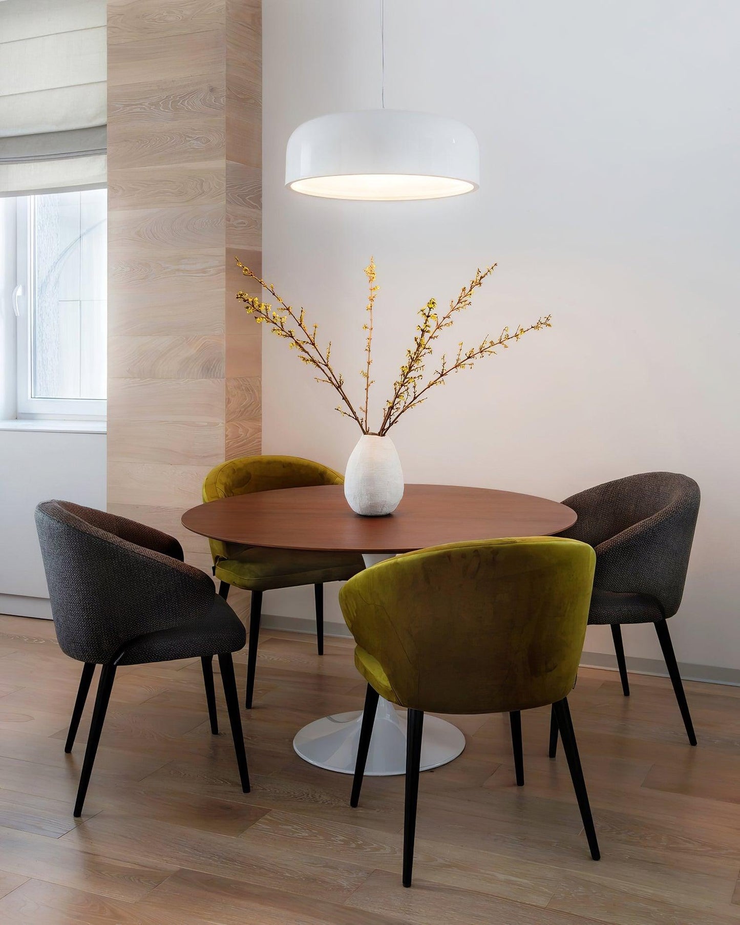 Strakke Minimalistische Hanglamp voor Moderne Interieurs-lamp-De Bazelaar