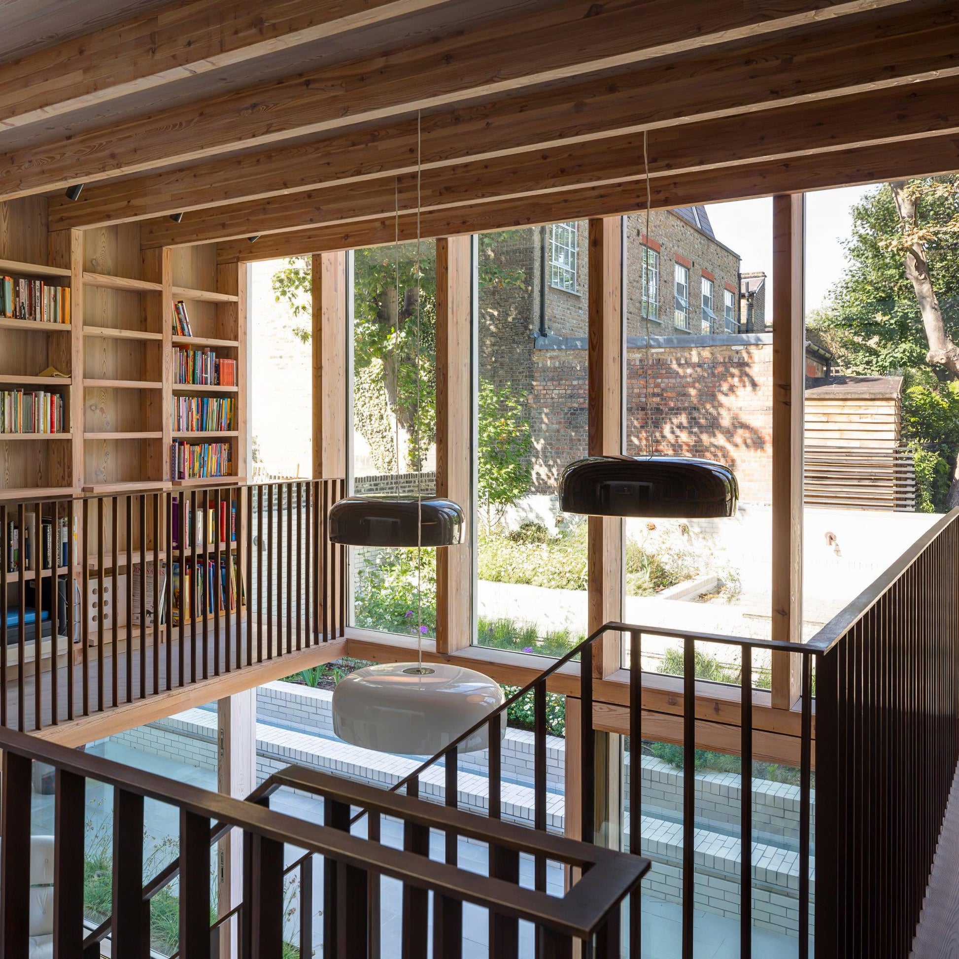 Strakke Minimalistische Hanglamp voor Moderne Interieurs-lamp-De Bazelaar