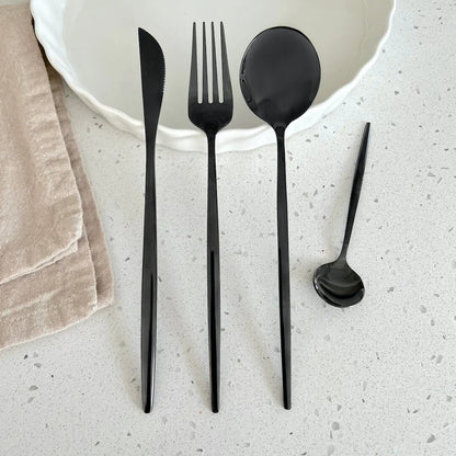 Zwart Modern Bestek Set - Gedurfd & Elegant - Uniek Dineren-Cutlery Sets-De Bazelaar
