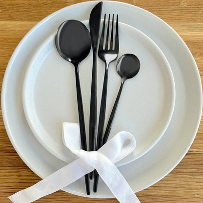 Zwart Modern Bestek Set - Gedurfd & Elegant - Uniek Dineren-Cutlery Sets-De Bazelaar