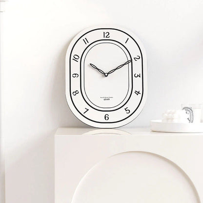 Zwarte & Witte Wandklok - Lasergegraveerd Romeins Ontwerp - Uniek en Stijlvol-Wall Clocks-De Bazelaar
