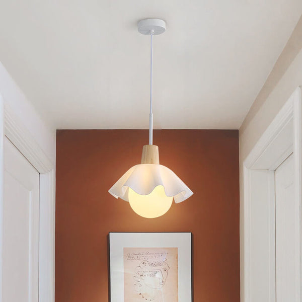Noordse Houten Hanglamp – Minimalistisch & Verfijnd-light decor-De Bazelaar