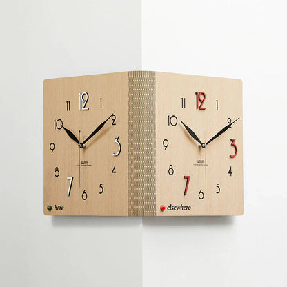 Dubbelzijdige Houten Hoek Wandklok - Minimalistisch - Uniek Design - Functioneel Decor-Wall Clocks-De Bazelaar