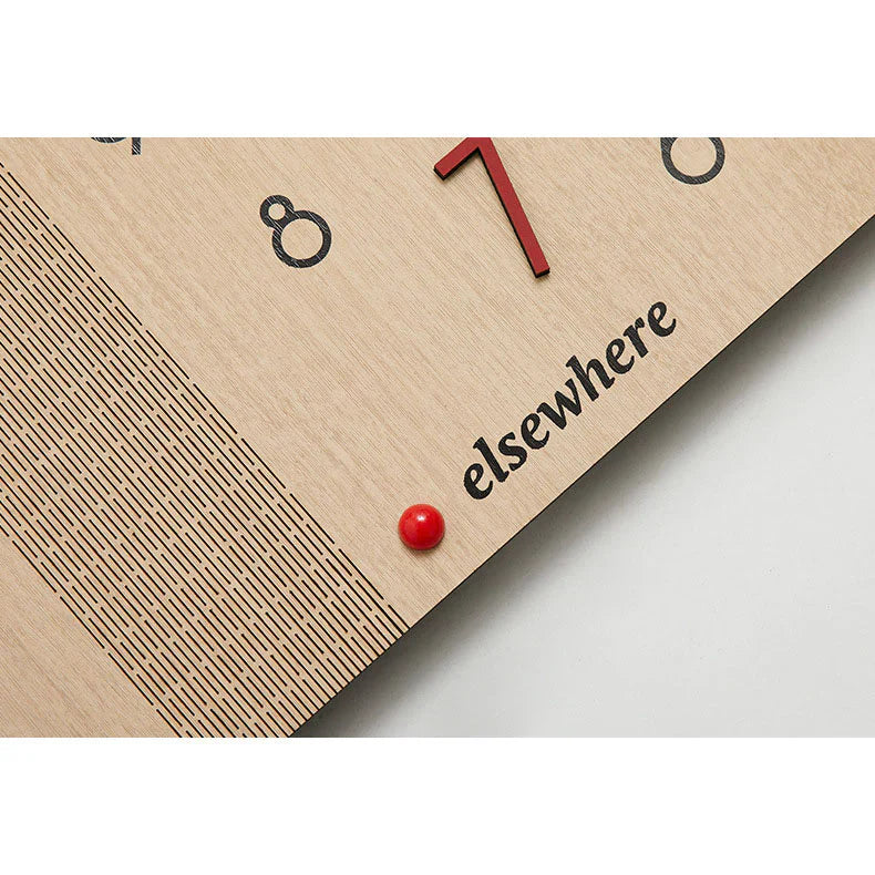 Dubbelzijdige Houten Hoek Wandklok - Minimalistisch - Uniek Design - Functioneel Decor-Wall Clocks-De Bazelaar