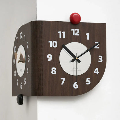 Dubbelzijdige Houten Hoekwandklok - Walnootdesign - Uniek en Stijlvol-Wall Clocks-De Bazelaar
