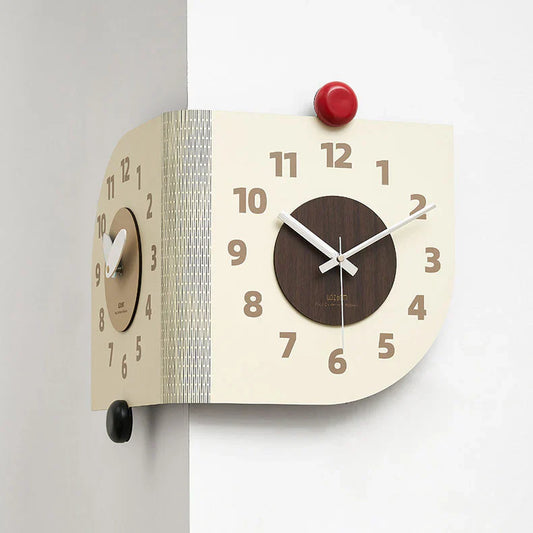 Dubbelzijdige Houten Hoekwandklok - Walnootdesign - Uniek en Stijlvol-Wall Clocks-De Bazelaar