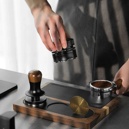 Espresso Tampstation - Houten Basis met Siliconen Pad-Coffee & Tea-De Bazelaar
