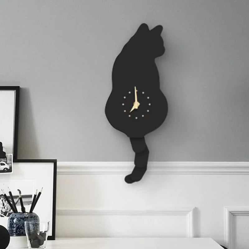 FelineTime - Kat met Kwispelende Staart - Unieke Wandklok-Wall Clocks-De Bazelaar