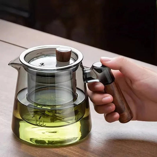 Glazen Theepot met Infuser - 600 ml - Houten Handvat - Perfect voor Theeliefhebbers-Coffee & Tea-De Bazelaar
