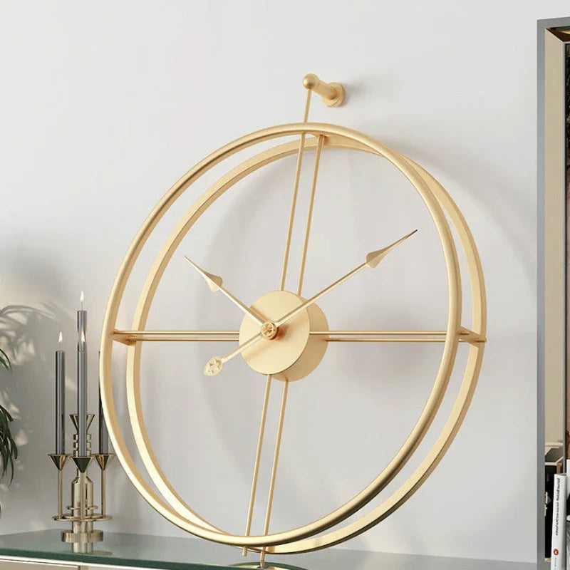 IronClock Gold - Minimalistische Grote Metalen Wandklok - Stijlvol - Tijdloos - Perfecte Decoratie-Wall Clocks-De Bazelaar