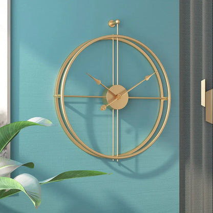 IronClock Gold - Minimalistische Grote Metalen Wandklok - Stijlvol - Tijdloos - Perfecte Decoratie-Wall Clocks-De Bazelaar