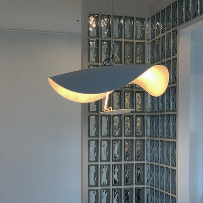 Nordic Lederam Manta Hanglamp – Elegant en Veelzijdig-light decor-De Bazelaar