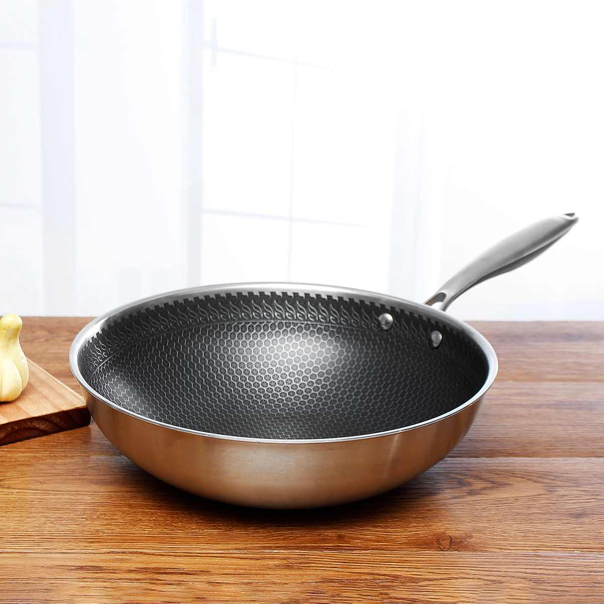 Anti-aanbak RVS Koekenpan - Duurzaam - Gezond Koken - Perfecte Warmteverdeling-Cookware-De Bazelaar