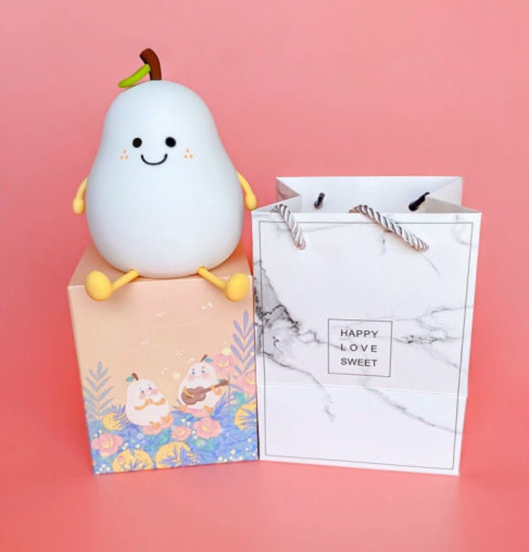 PeerLamp™ | Oplaadbare dimbare touchlamp met 7 verschillende kleuren!