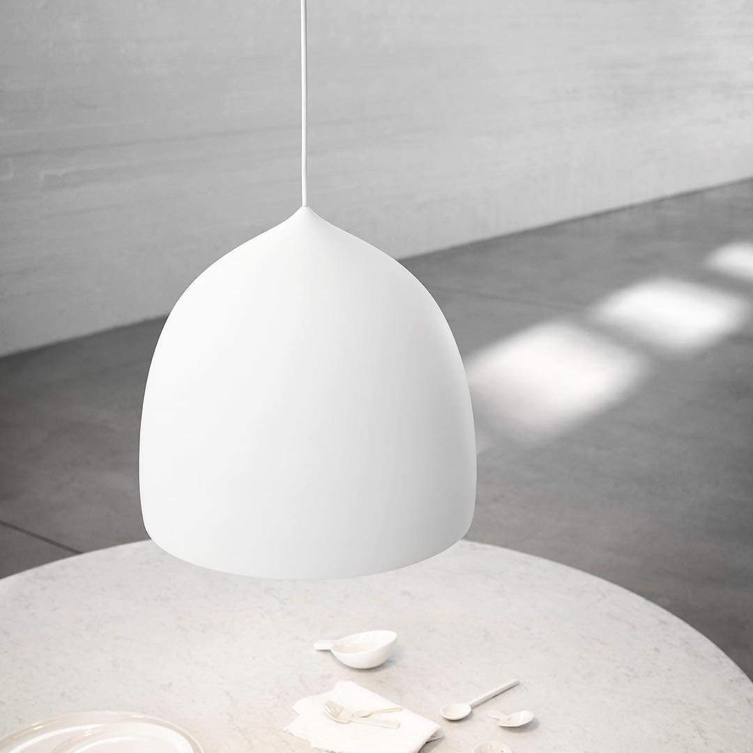 Nordic Suspence Hanglamp - Minimalistisch en Verfijnd Design-lamp-De Bazelaar