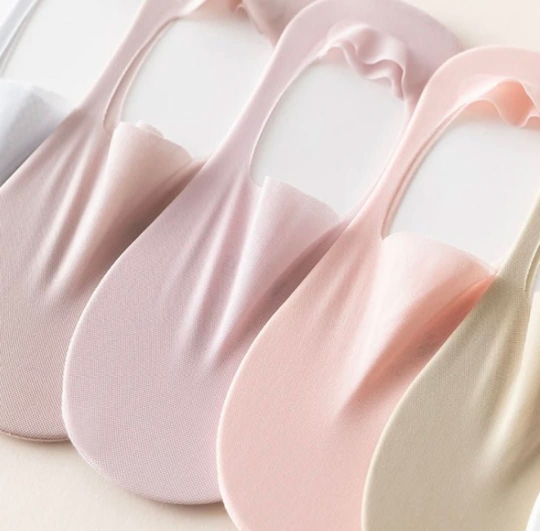 Silk Serene™ | Transparante Antislipsokken - #Silk Serene™ | Transparante AntislipsokkenDe Bazelaar