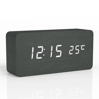 TimberTime - Natuurlijke Houten LED Klok - Uniek Design - Digitale Alarmfunctie-Wall Clocks-De Bazelaar