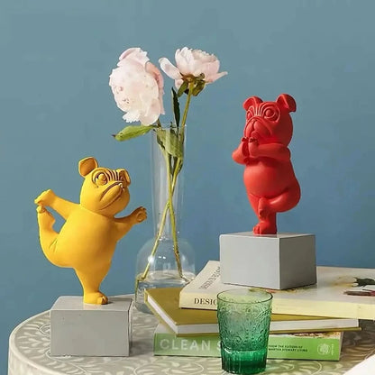 Yoga Bulldog-decor-De Bazelaar